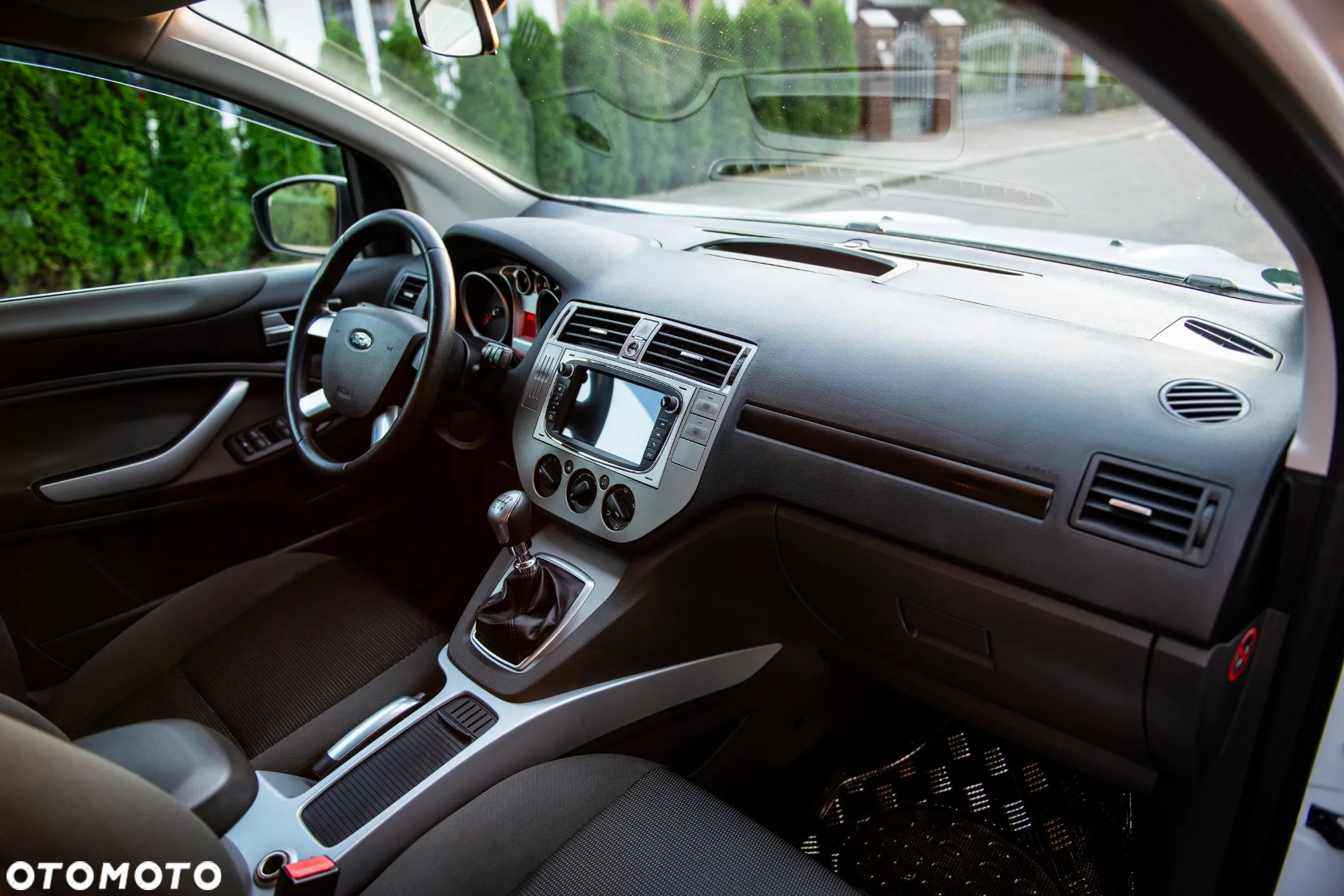 Ford Kuga 2.0 TDCi 4WD Titanium - 28