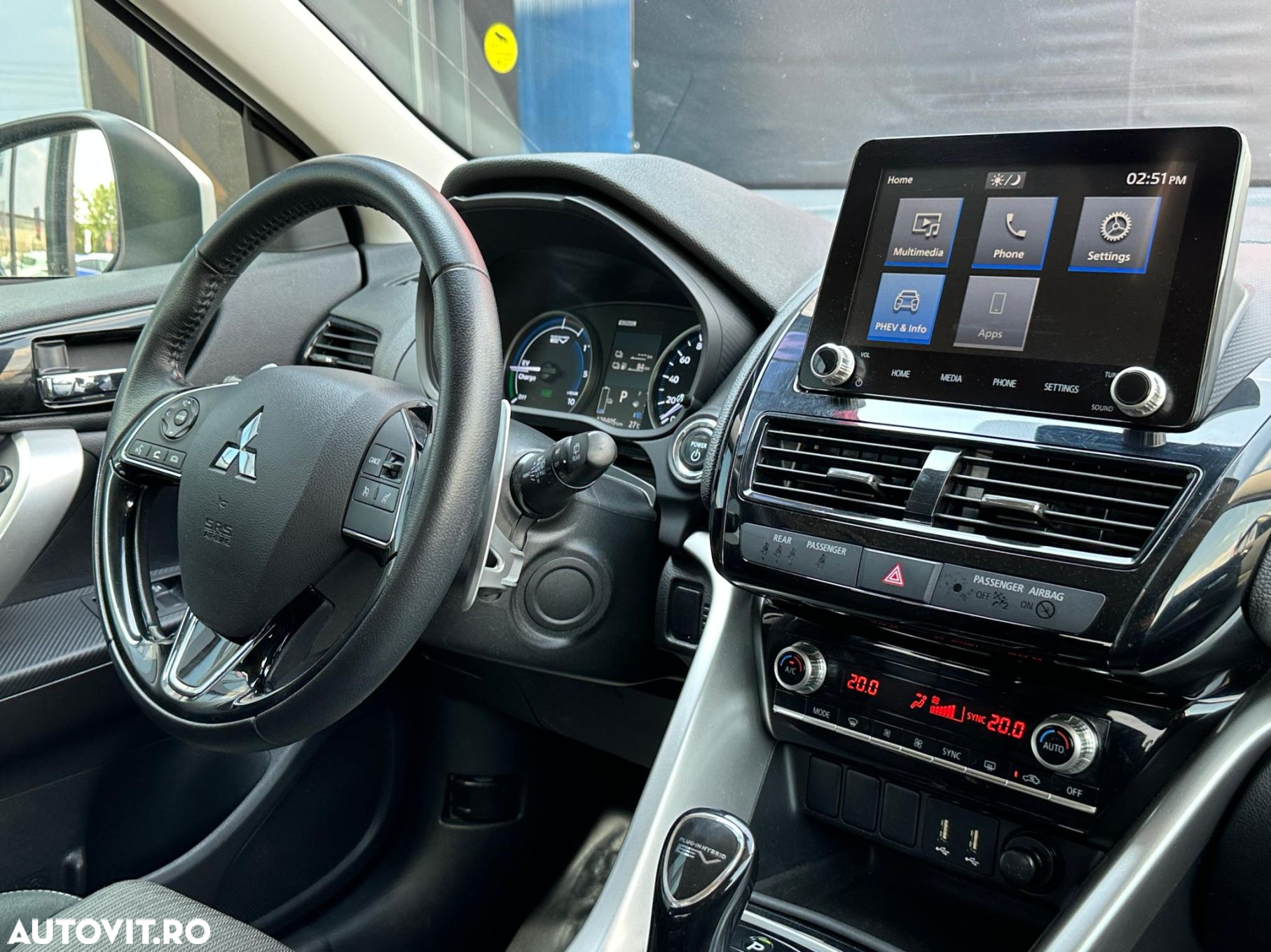 Mitsubishi Eclipse-Cross - 10