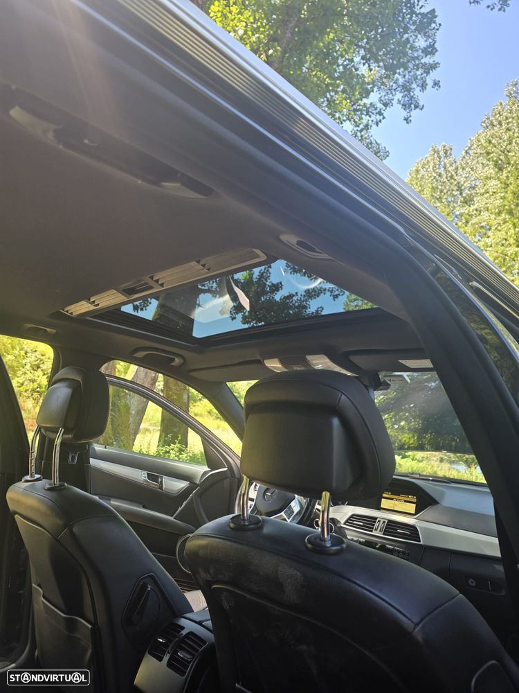 Mercedes-Benz C 220 d AMG Line - 4