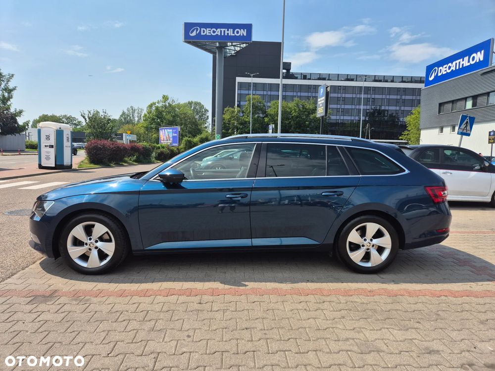 Skoda Superb 2.0 TDI Style DSG - 3