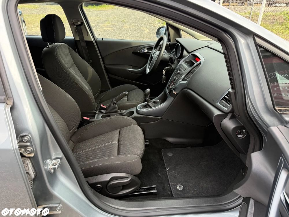 Opel Astra - 17