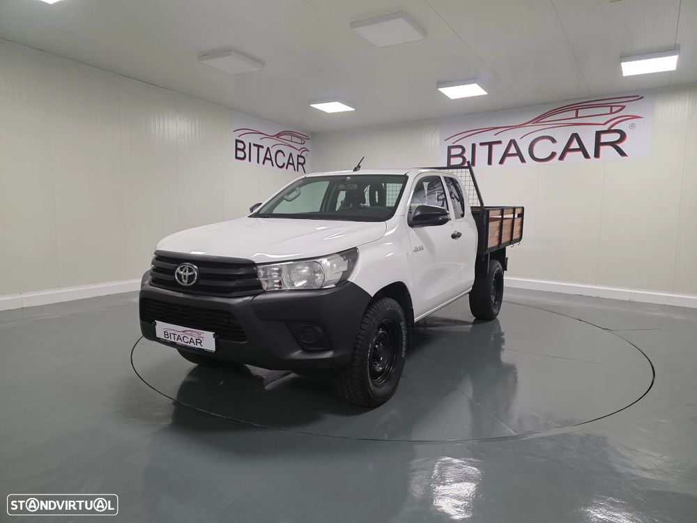 Toyota HILUX  2.4 D-4D 2WD CD - 8