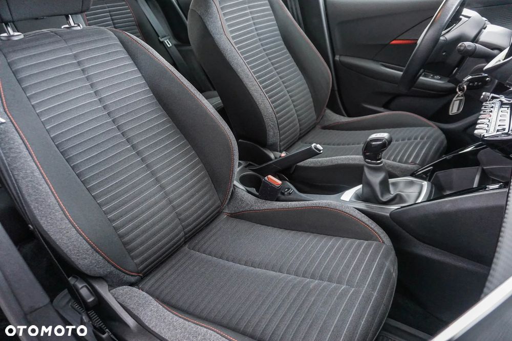 Peugeot 208 1.2 PureTech Active S&S - 33