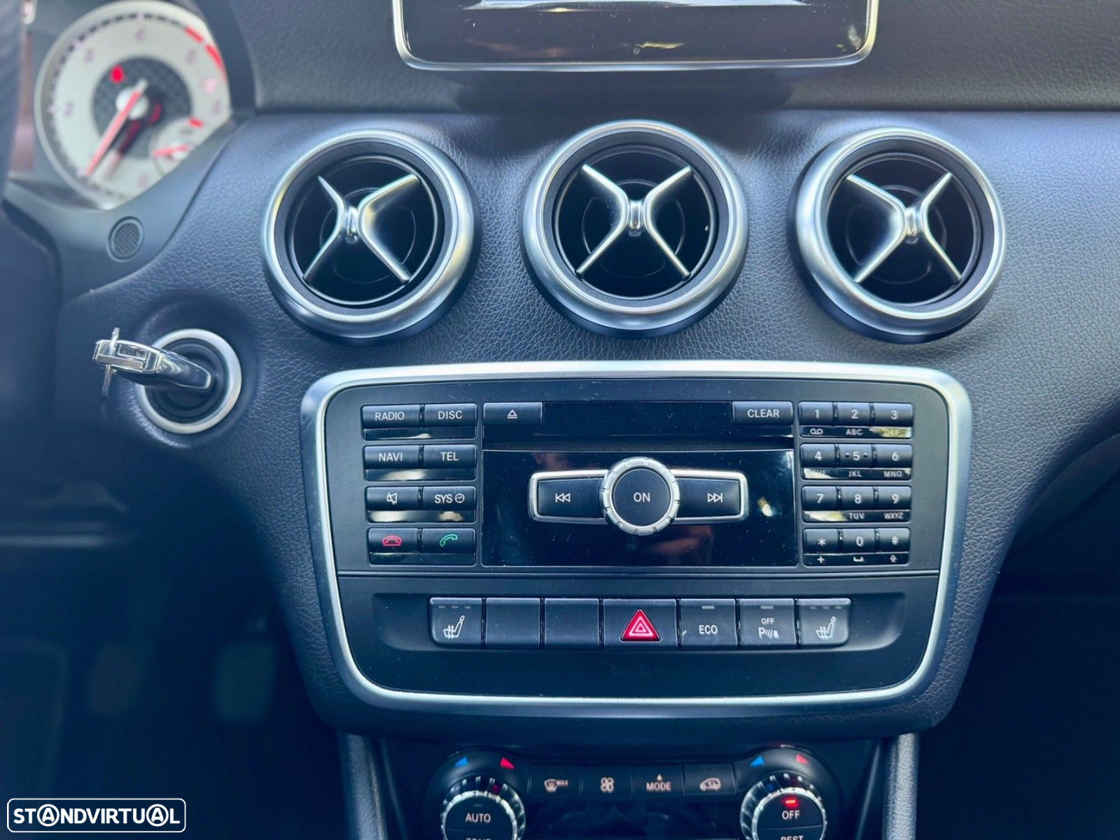 Mercedes-Benz A 200 - 36