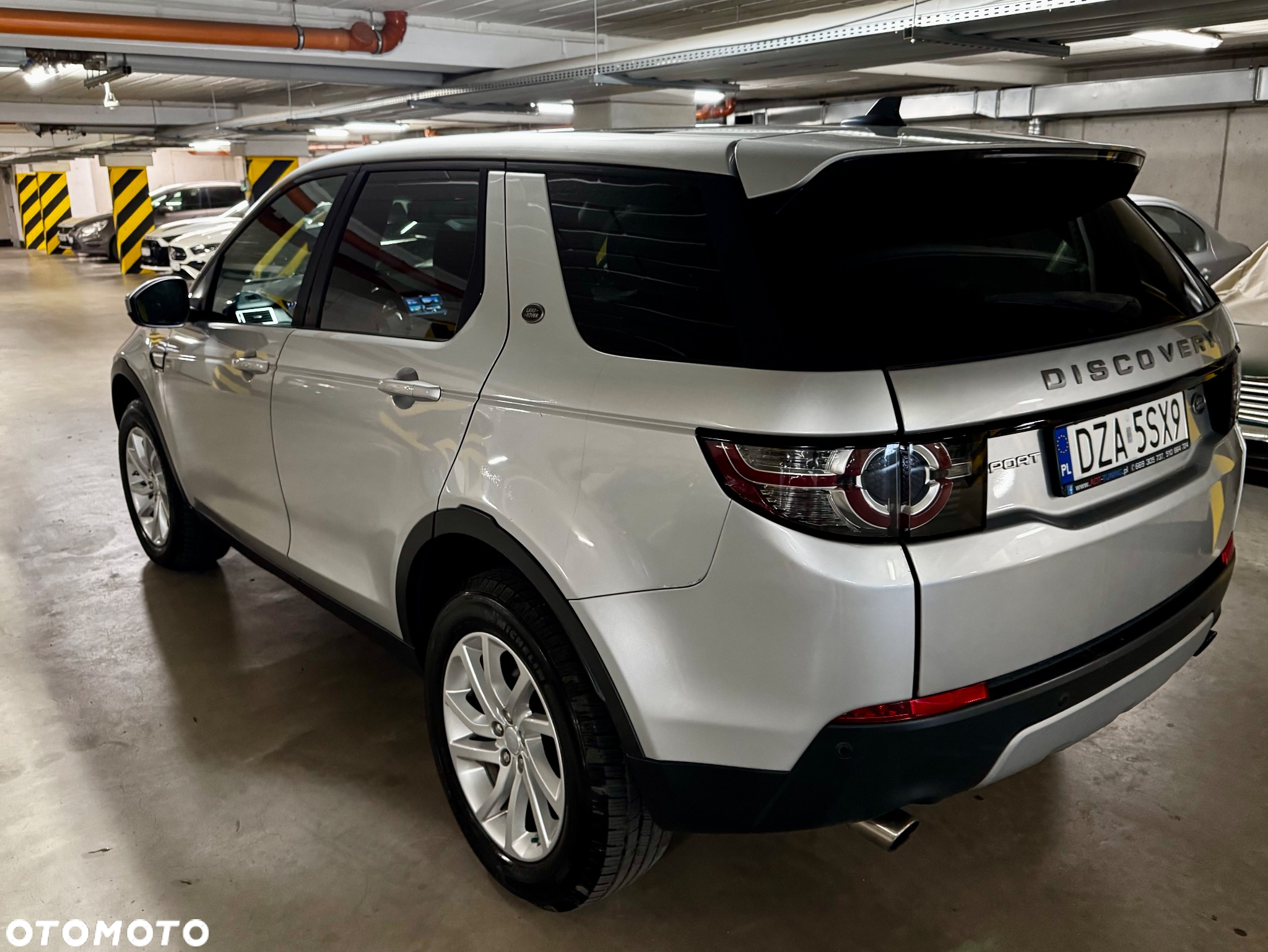 Land Rover Discovery Sport Si4 HSE - 4
