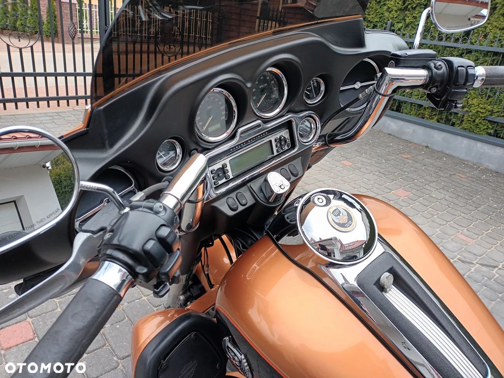 Harley-Davidson FLHTCU Ultra - 10