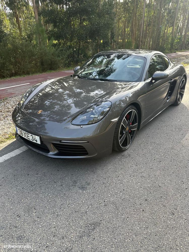 Porsche 718 Cayman - 7