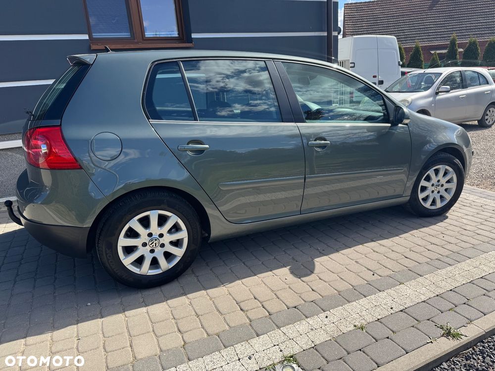 Volkswagen Golf 1.6 Goal - 11