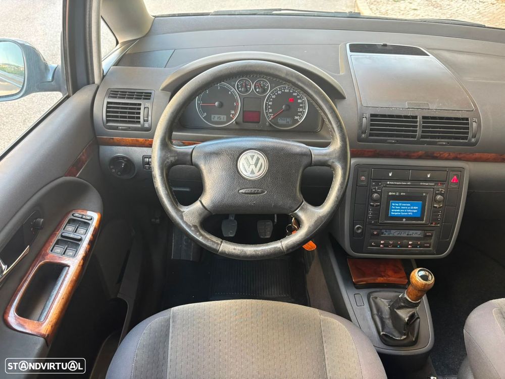 VW Sharan 1.9 TDI Comfortline Family - 27