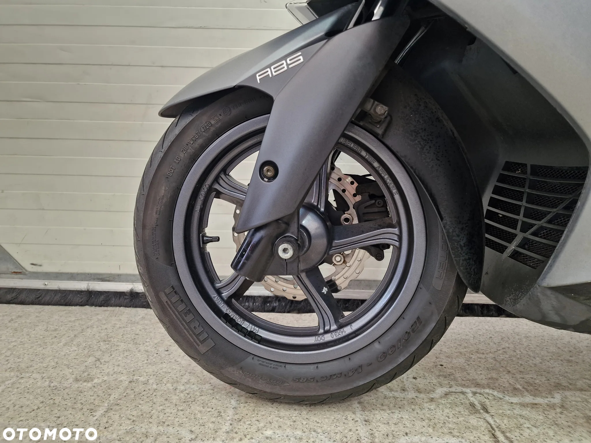 Kymco Downtown - 13