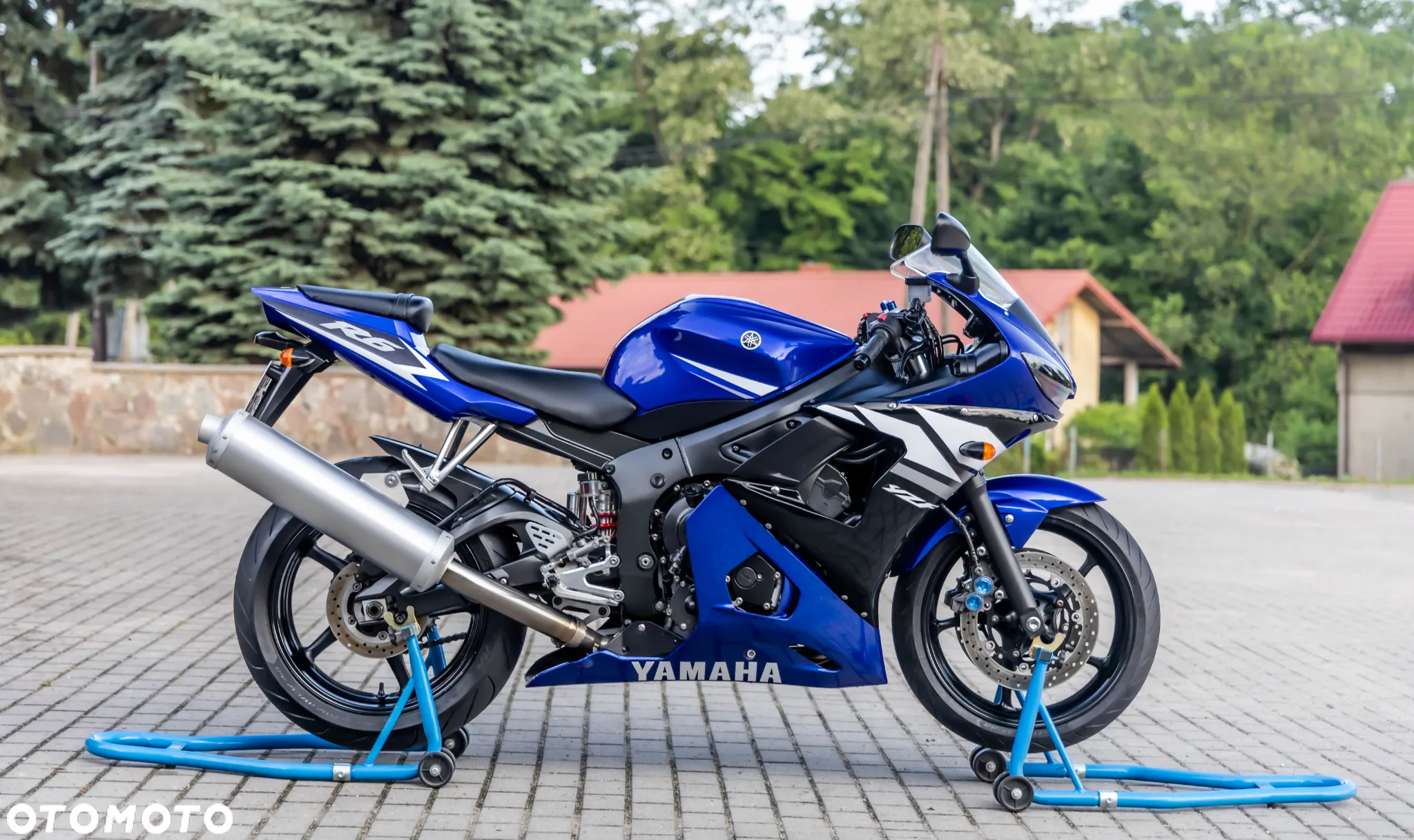 Yamaha R6 - 8