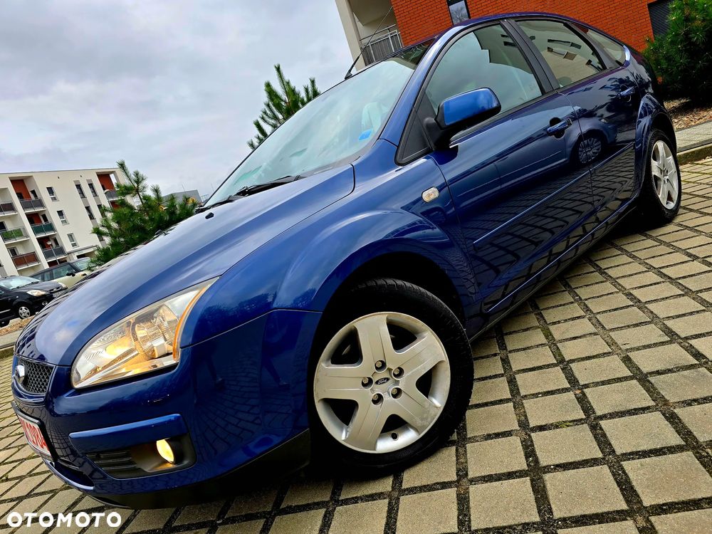 Ford Focus 1.6 16V Titanium - 17