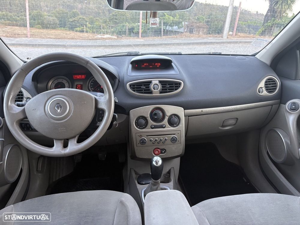 Renault Clio 1.2 16V Dynamique - 6