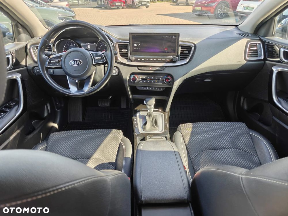 Kia XCeed 1.4 T-GDI L Business Line DCT - 15