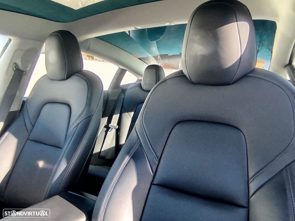 Tesla Model 3 Tração Traseira Premium - 18