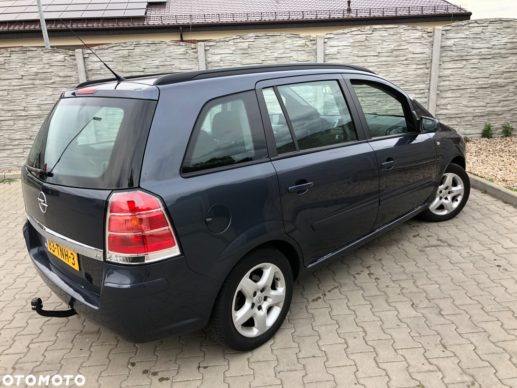 Opel Zafira 1.8 Cosmo - 16