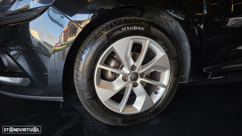 Renault Clio 1.0 TCe RS Line - 10