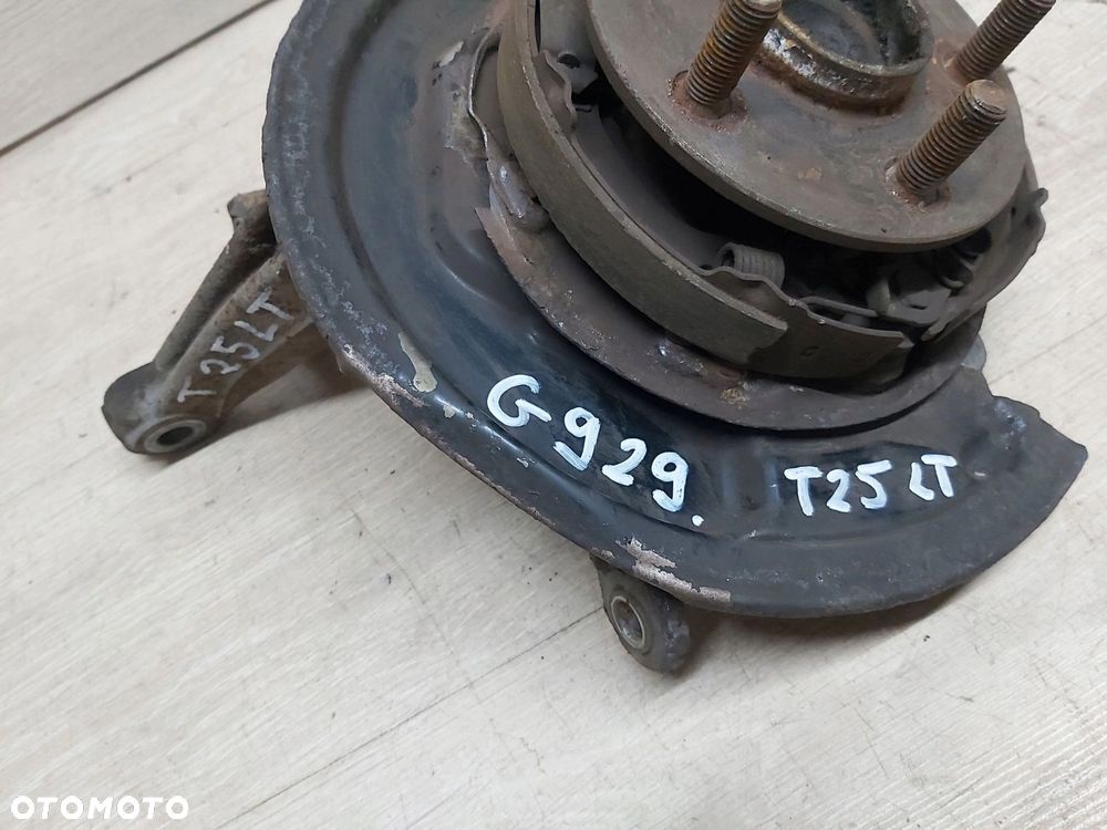 TOYOTA Avensis T25 03-08 r zwrotnica LEWY tył piasta 5x100 - 2