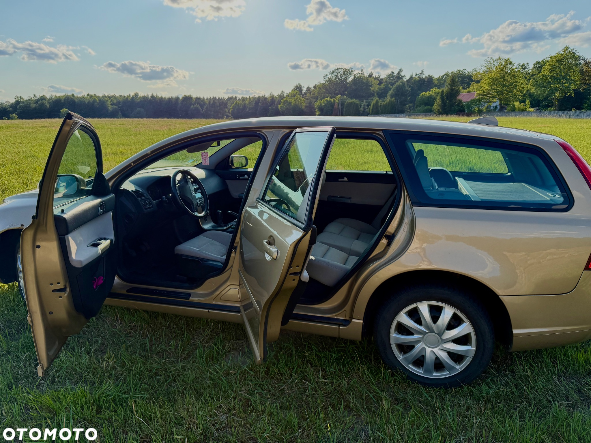 Volvo V50 1.6D - 12