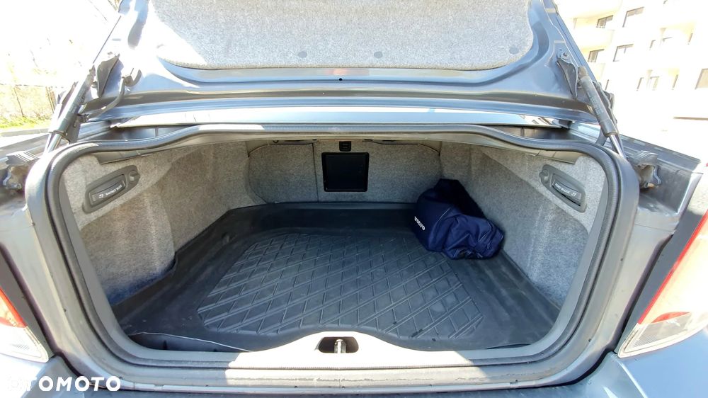 Volvo S60 2.0 T Momentum - 5