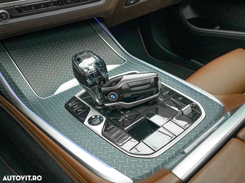 BMW X7 xDrive40d MHEV - 11