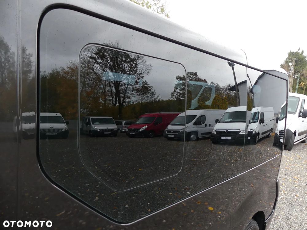 Renault Trafic L1H1 Passenger Lux - 28