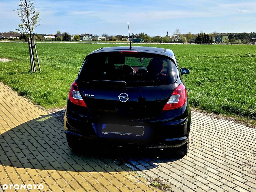 Opel Corsa - 4