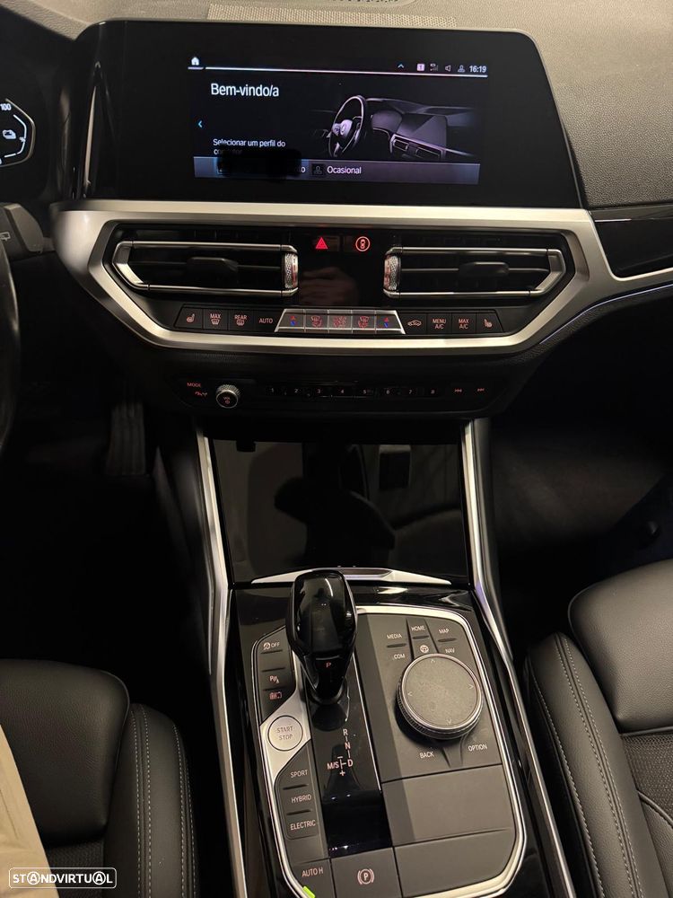 BMW 330 e Aut. Sport Line - 6
