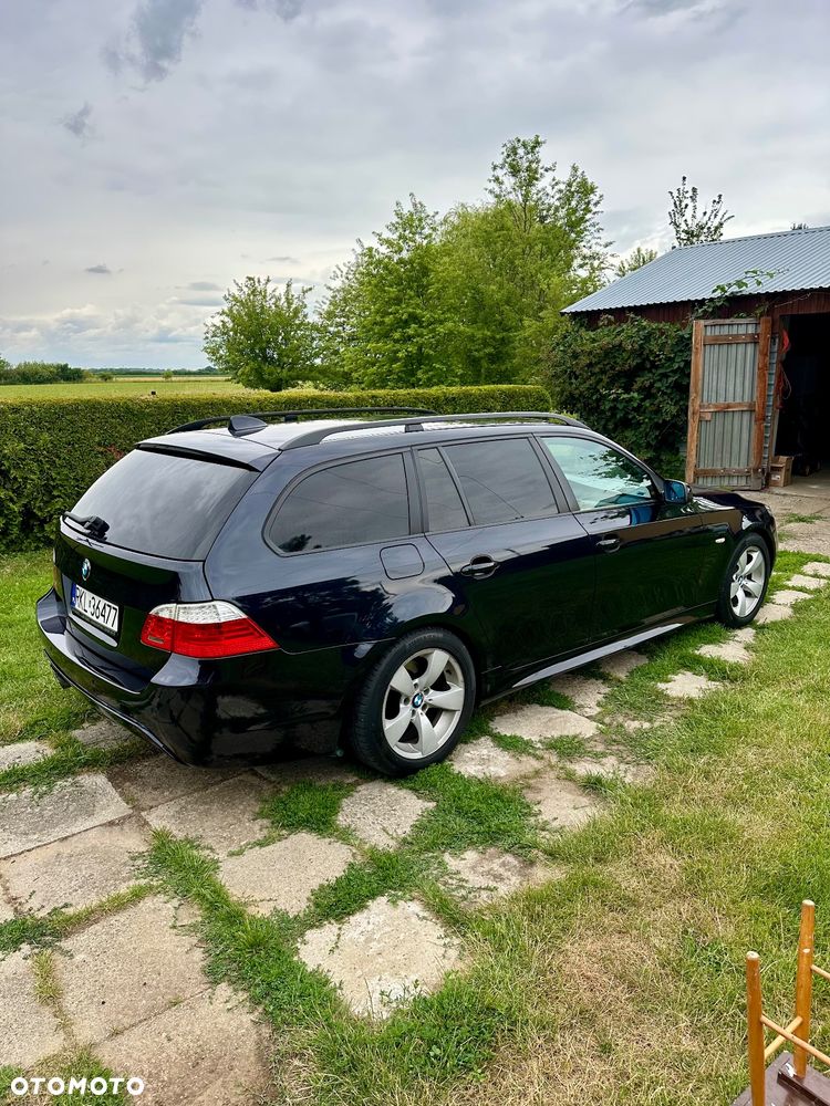 BMW Seria 5 525d - 8