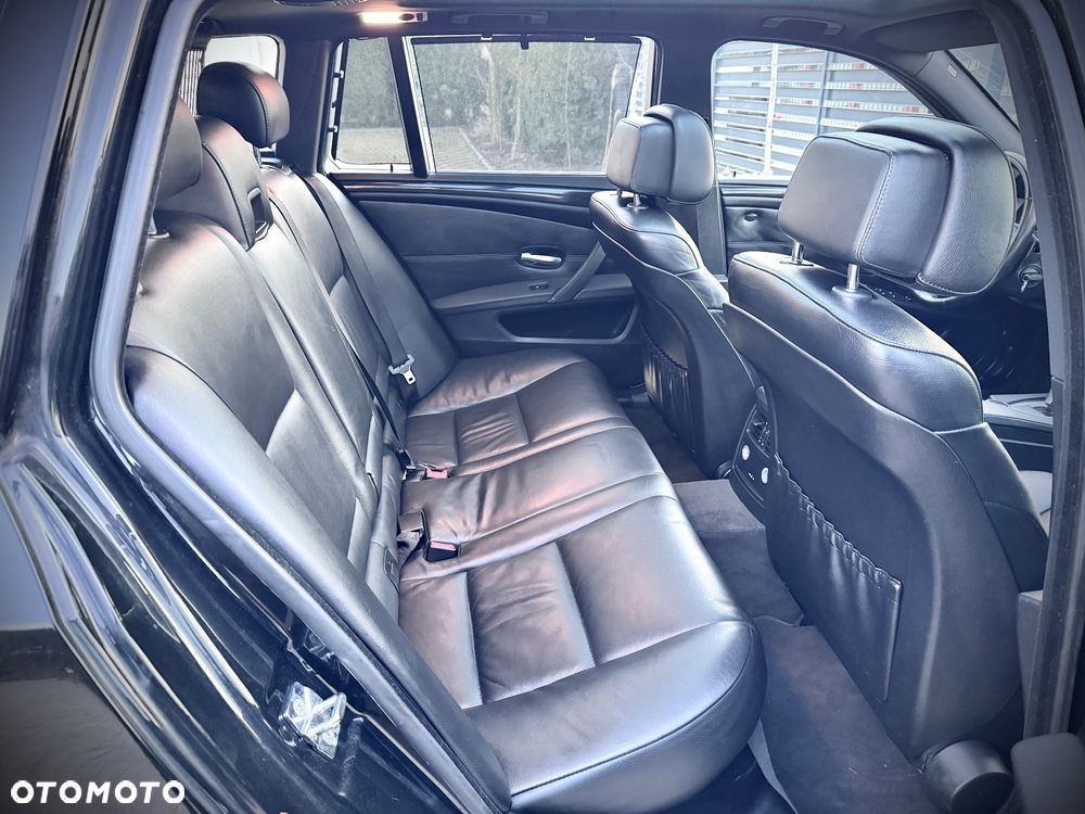 BMW Seria 5 535d Sport-Aut Edition Sport - 12