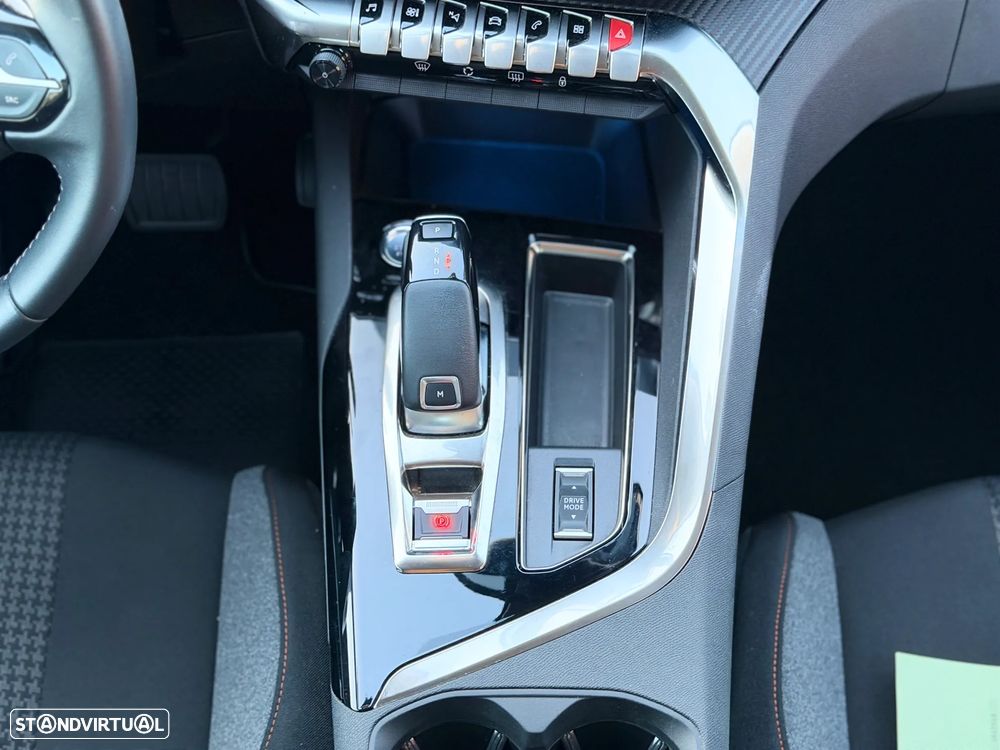 Peugeot 3008 PureTech 130 Stop & Start GPF EAT8 Active - 9
