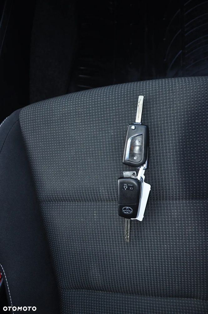 Toyota RAV4 2.0 4x4 Start&Stop Executive - 30