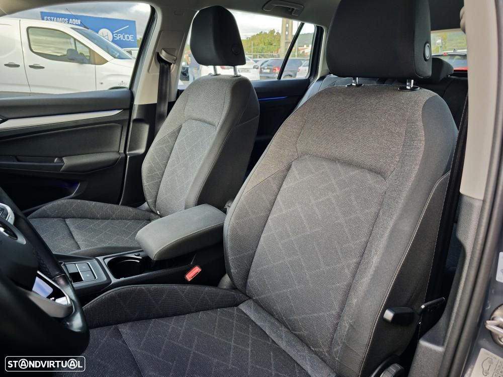 VW Golf Variant 2.0 TDi Life - 12