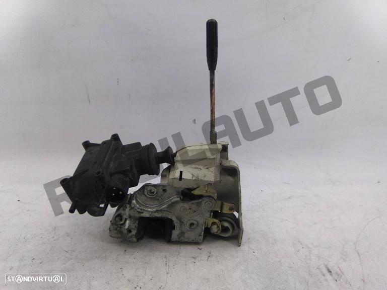 Fechadura Porta Frente Direita  Mercedes W201 (190) [1982_1993] - 1