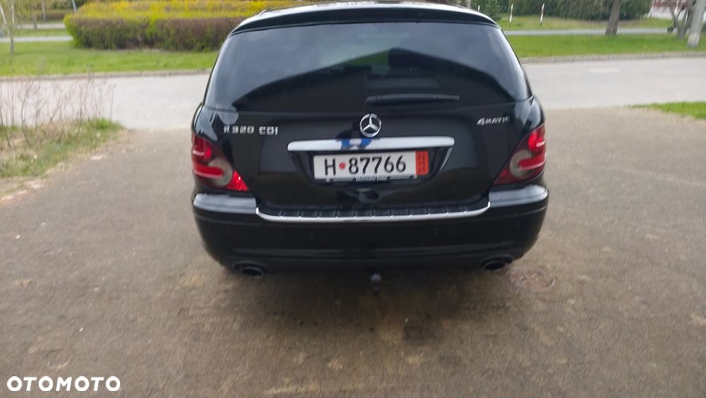 Mercedes-Benz Klasa R 320 CDI L 4Matic 7G-TRONIC - 38