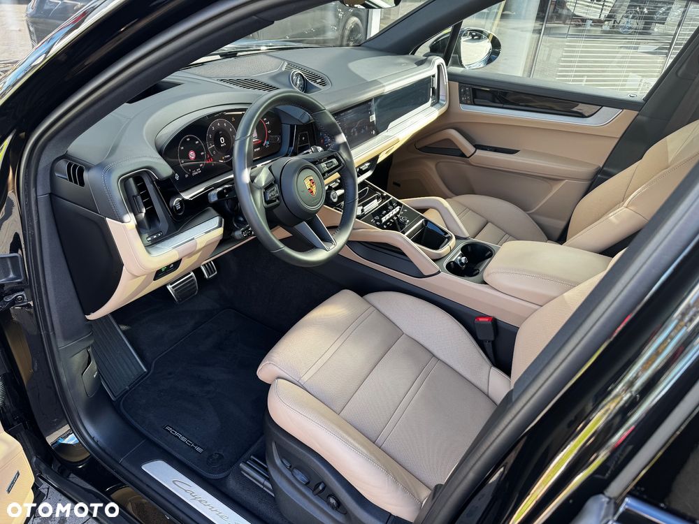 Porsche Cayenne S - 11