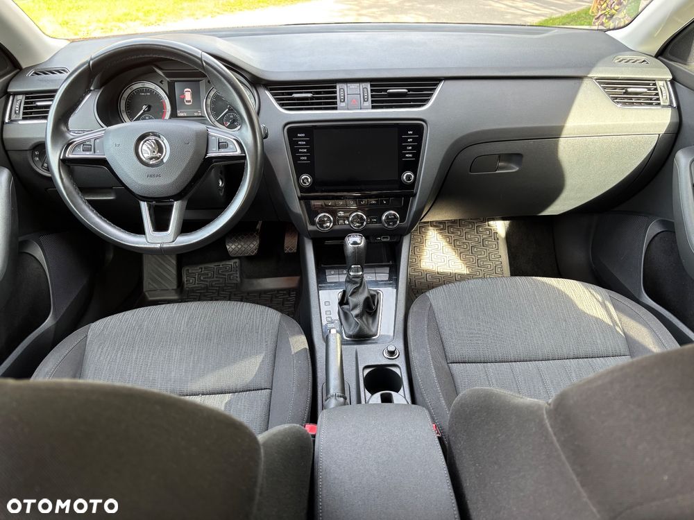 Skoda Octavia 1.5 TSI ACT Style DSG - 30