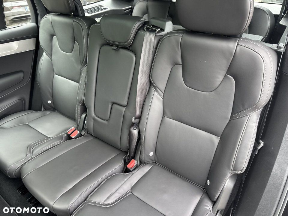Volvo XC 90 - 11