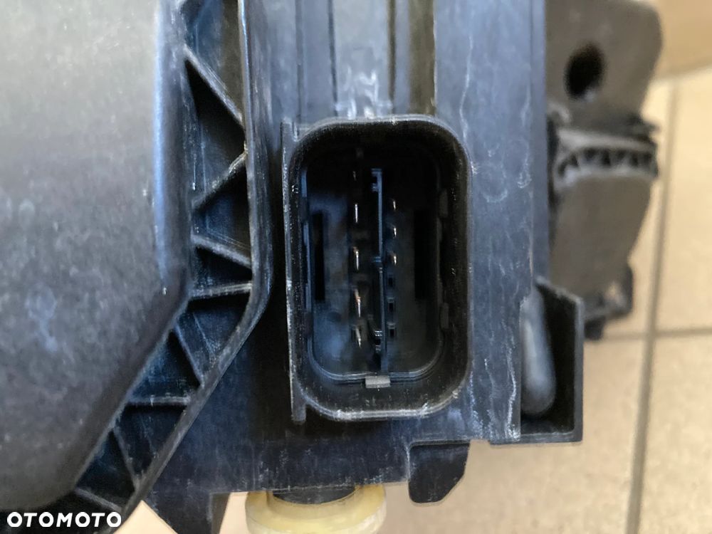 Reflektor przód lampa prawa przednia BMW M6 Xenon A87176714-07 030123828200 130732915301 - 7