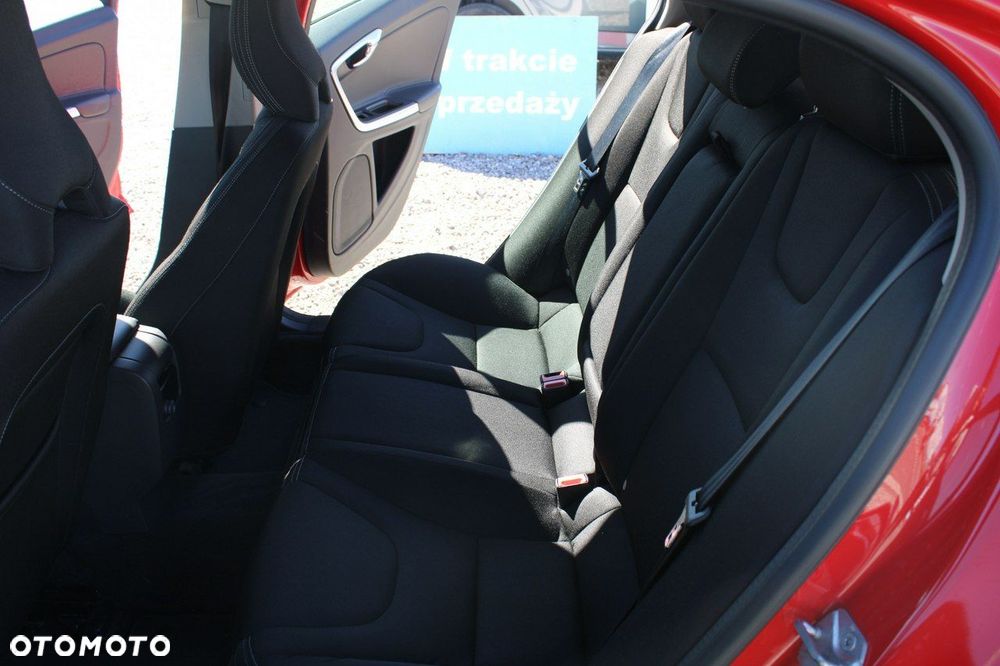 Volvo S60 - 14