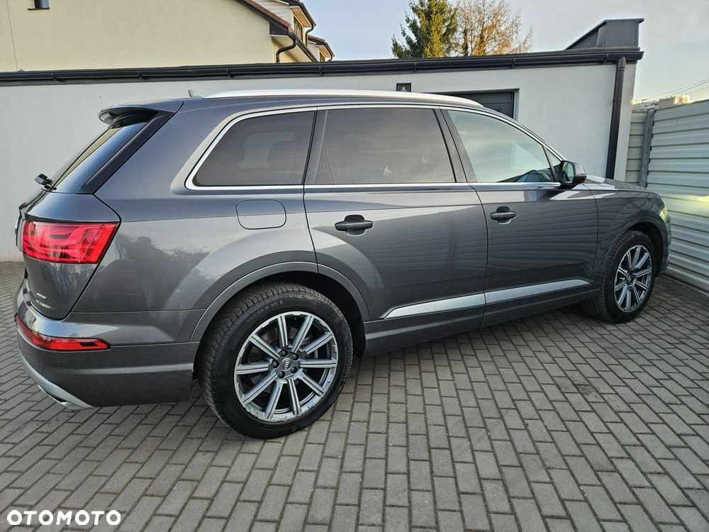Audi Q7 - 4