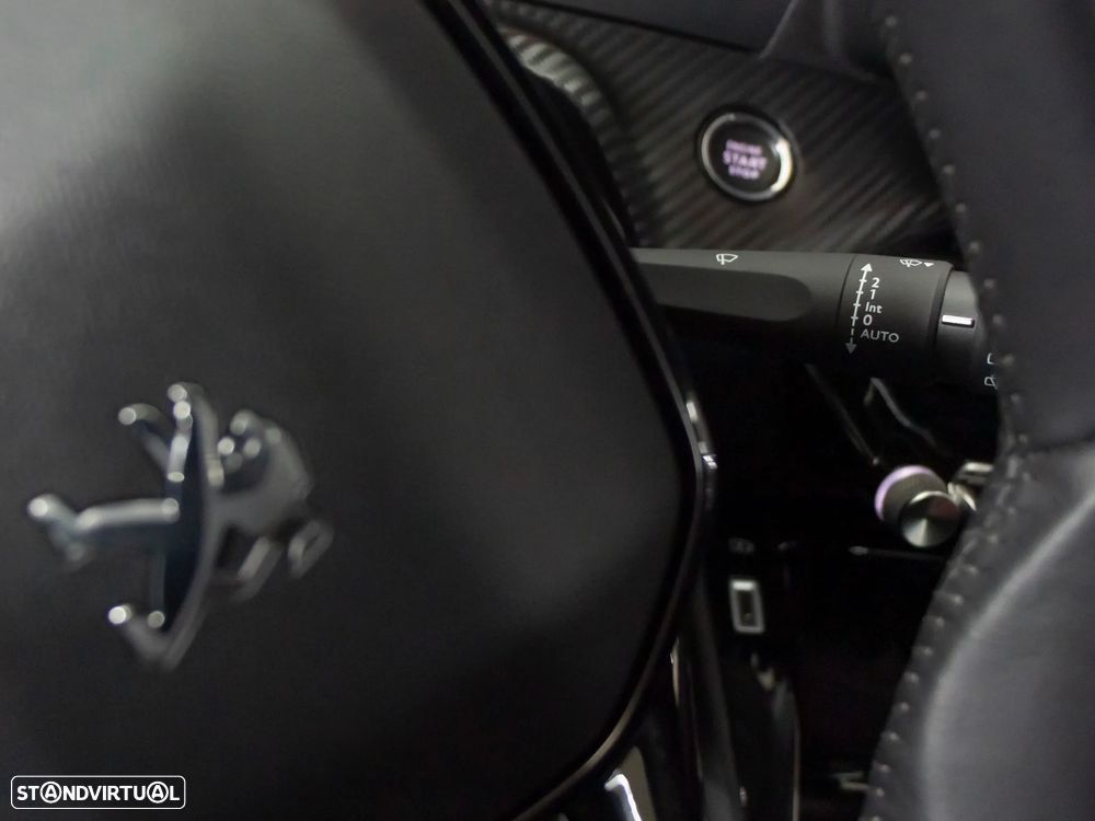 Peugeot e-208 50 kWh Allure - 24