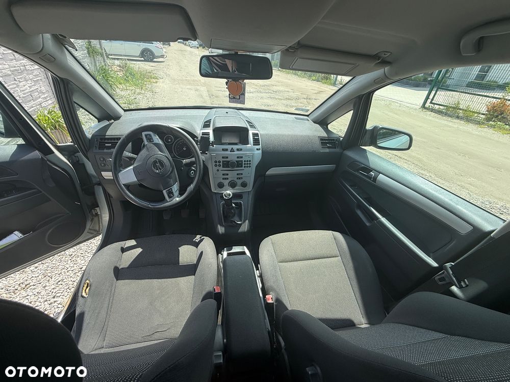 Opel Zafira 1.9 CDTI Elegance - 11