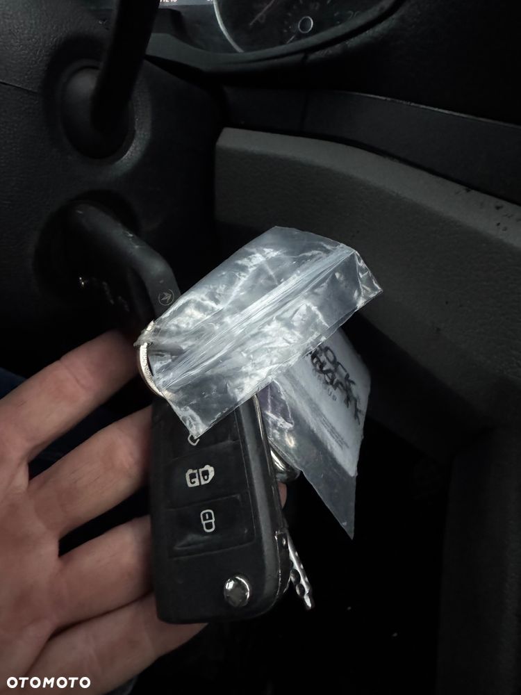 Volkswagen CRAFTER FOTEL PNEUMATYCZNY KAMERA NAWIGACJA KLIMATYZACJA TEMPOMAT, świeżo sprowadzony, OKAZJA !!!! - 13