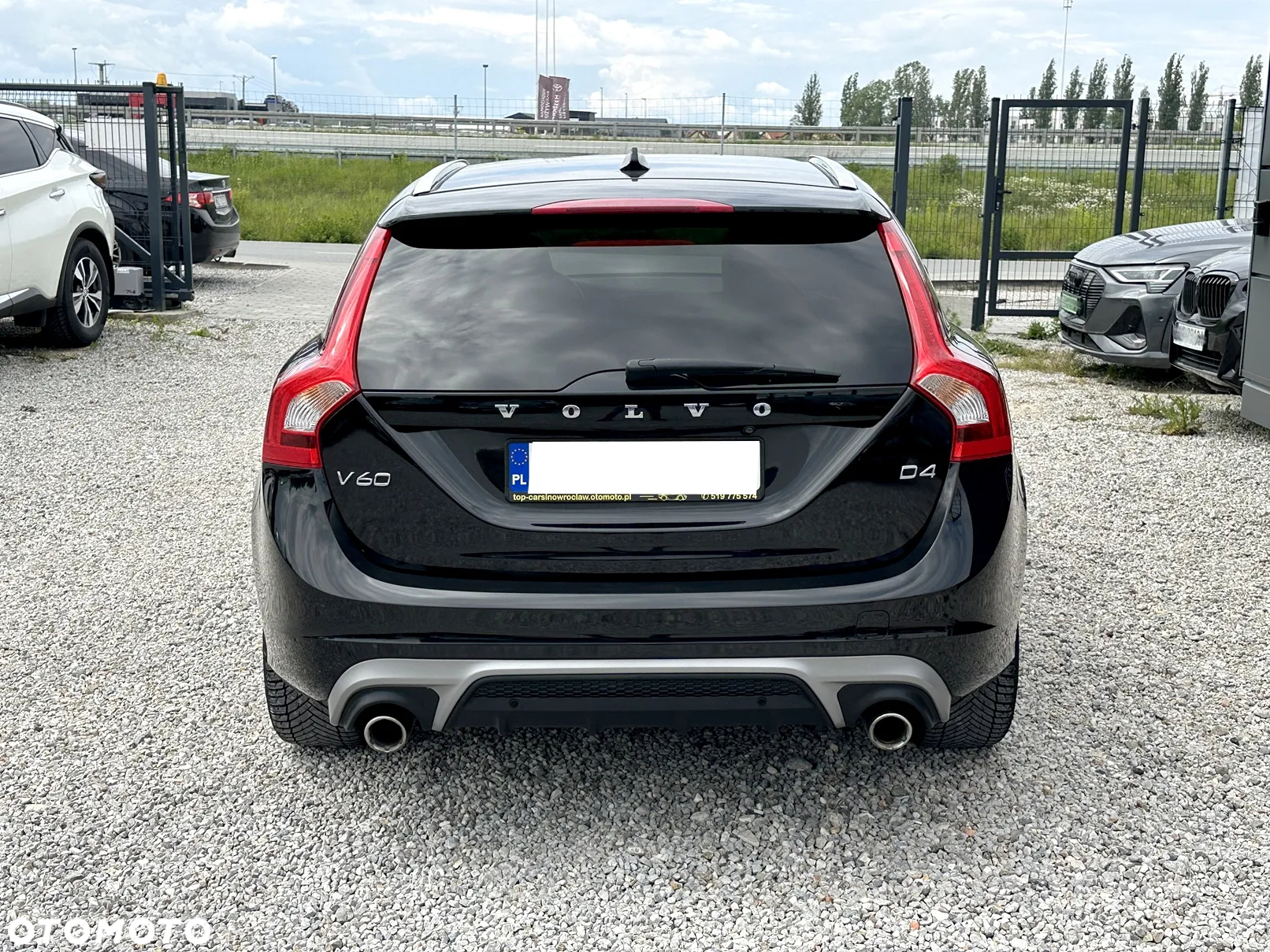 Volvo V60 D4 Geartronic R-Design - 12