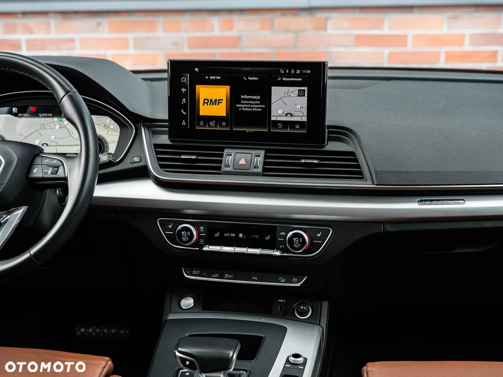 Audi Q5 55 TFSIe quattro S tronic S line - 32
