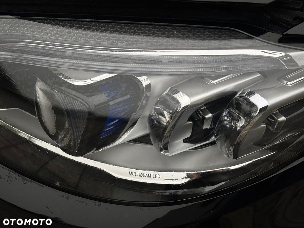 Mercedes-Benz Klasa C AMG 43 4Matic AMG Speedshift TCT 9G - 12