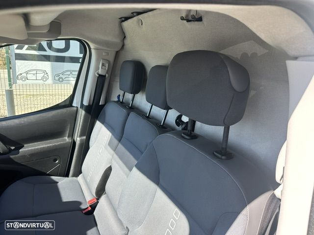Citroën BERLINGO 3 LUGARES 100 CV - 12