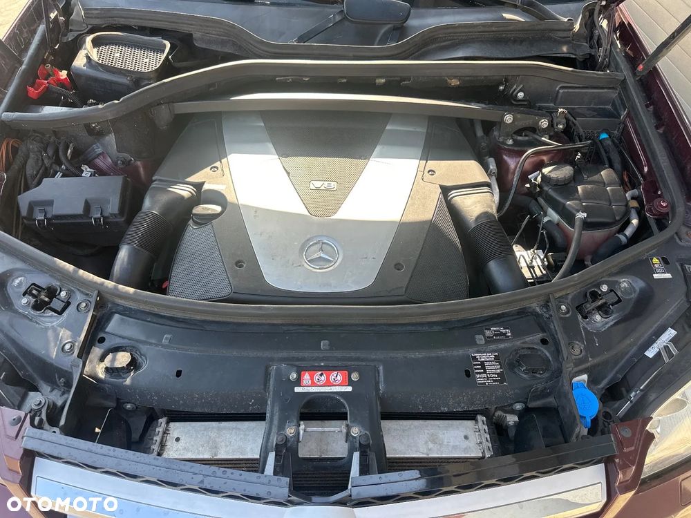 Mercedes-Benz GL - 6