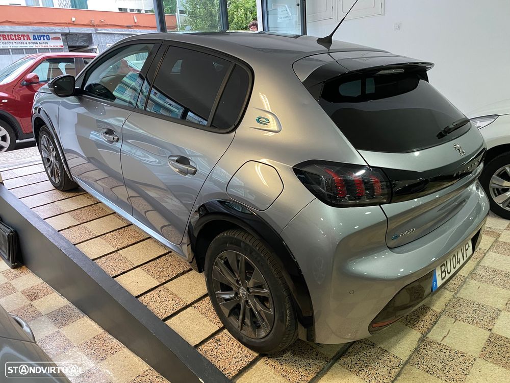 Peugeot e-208 50 kWh Allure Pack - 3